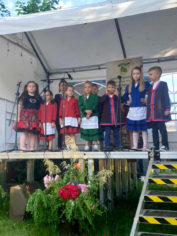 Zespół z przedszkola Małe Niedrzwiczaki