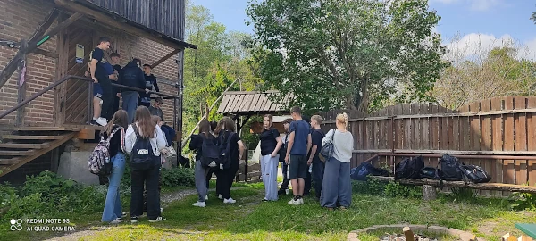 Młodzież wraca do szkoły